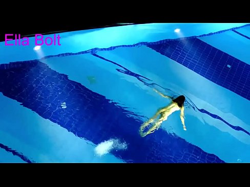 ❤️ എനിക്ക് കാണുന്നത് നിർത്താൻ കഴിയില്ല, ELLA BOLT റിസോർട്ട് പൂളിൽ നഗ്നയായി നീന്തുന്ന യുവ സുന്ദരിയെ പിടികൂടി ❤️❌ അനൽ അശ്ലീലം ml.hellporno-com.ru ❌️❤